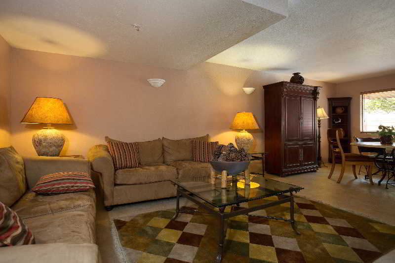 Holiday Inn Express Sedona - Oak Creek By Ihg Esterno foto